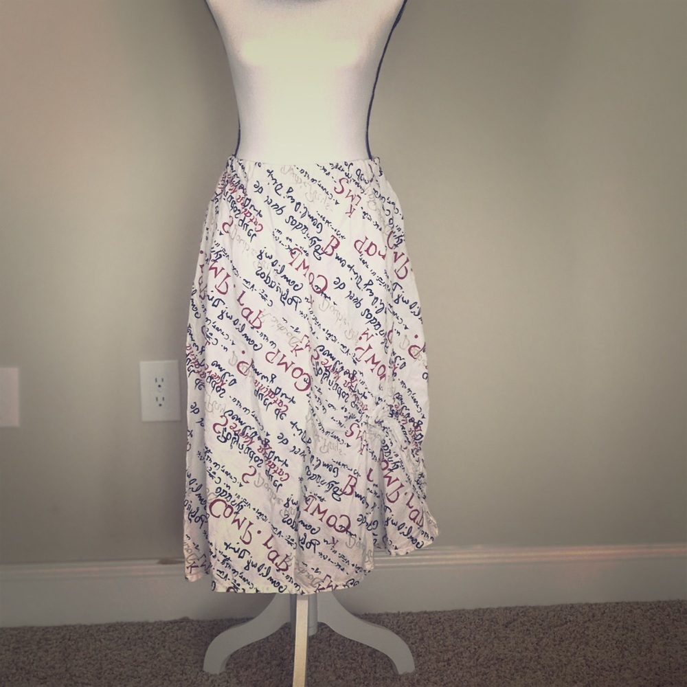 ❤️5/25 Karen Mizrahi skirt made in Israel size 3